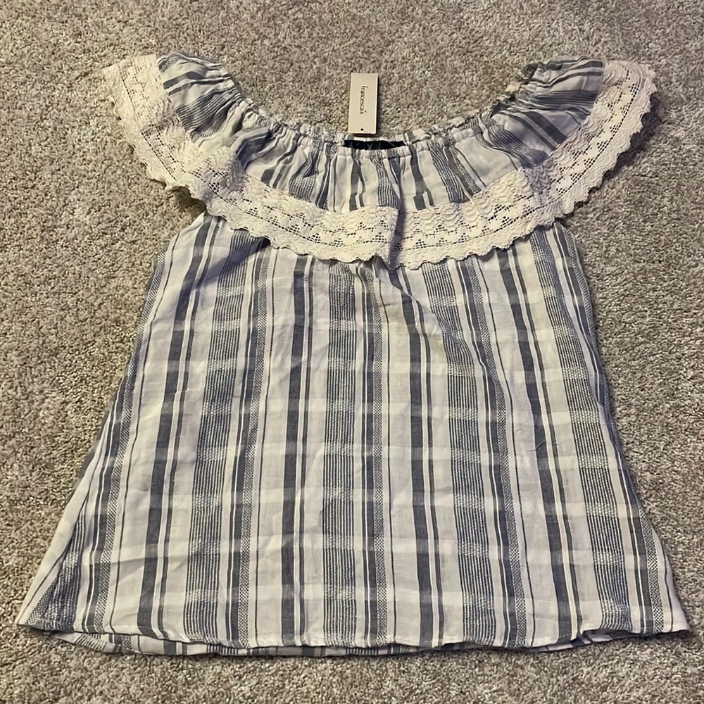 Cute summer top, new with tags